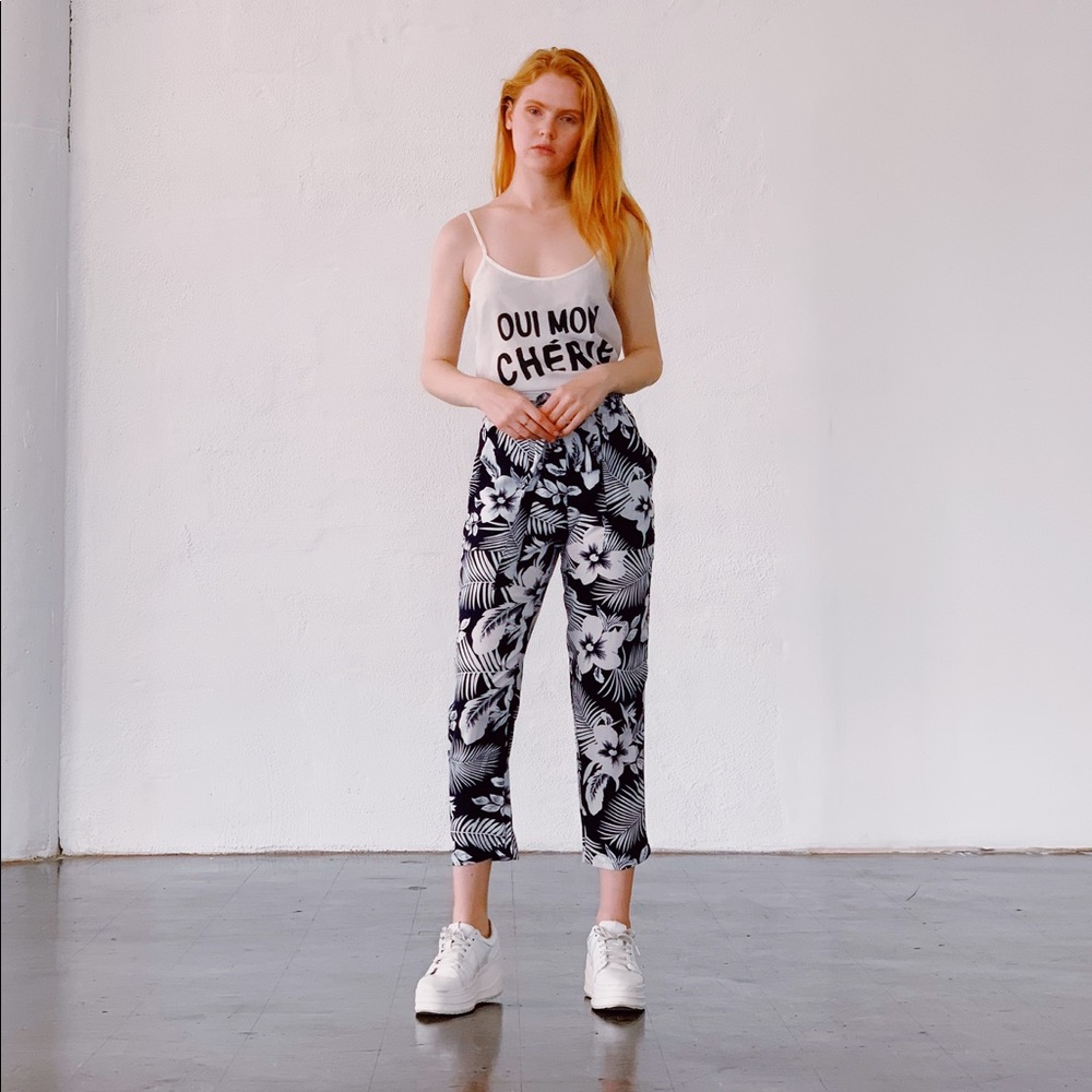 Tropical Hibiscus Print Pants - Picture 2 of 3